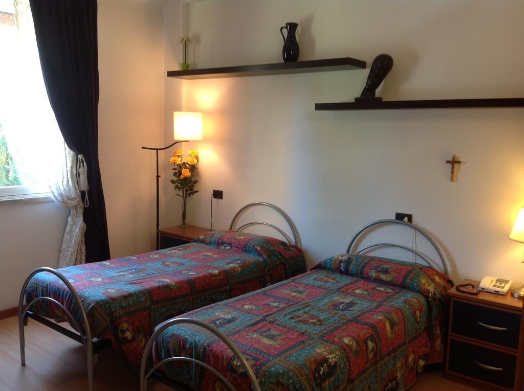 Ospitalita San Tommaso D'Aquino Hotell Bologna Rom bilde